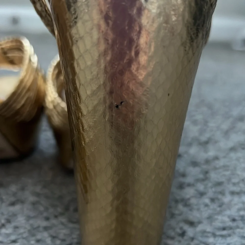 Jessica Simpson Metallic Gold Platform Heels with Knot Front